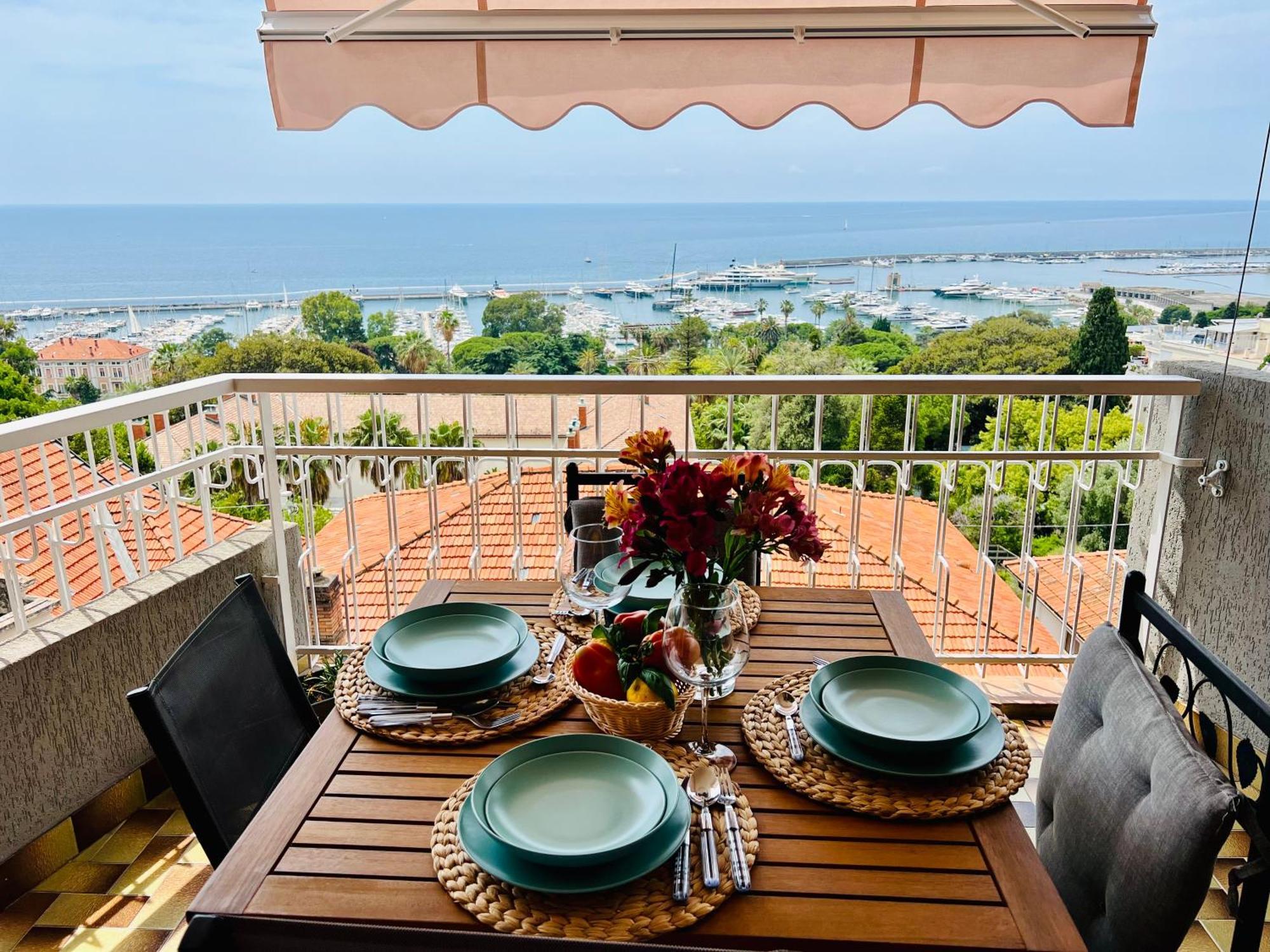 Special Home Vista Mare E Parcheggio Privato Sanremo Exteriér fotografie